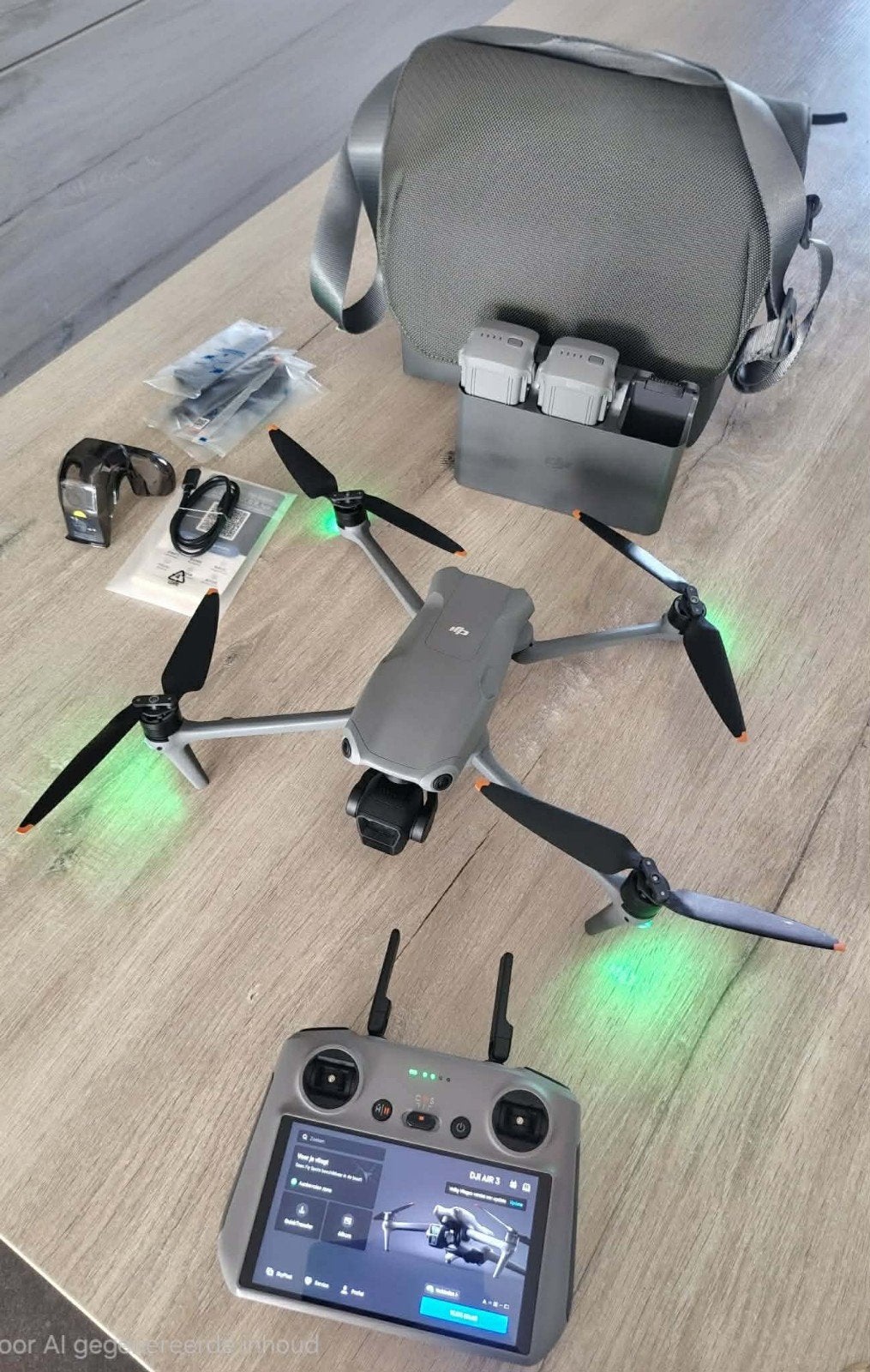 DJI Air 3, TV, Hi-fi & Vidéo, Drone avec caméra, 250 à 900 g, Enlèvement ou Envoi, Retour au point de départ