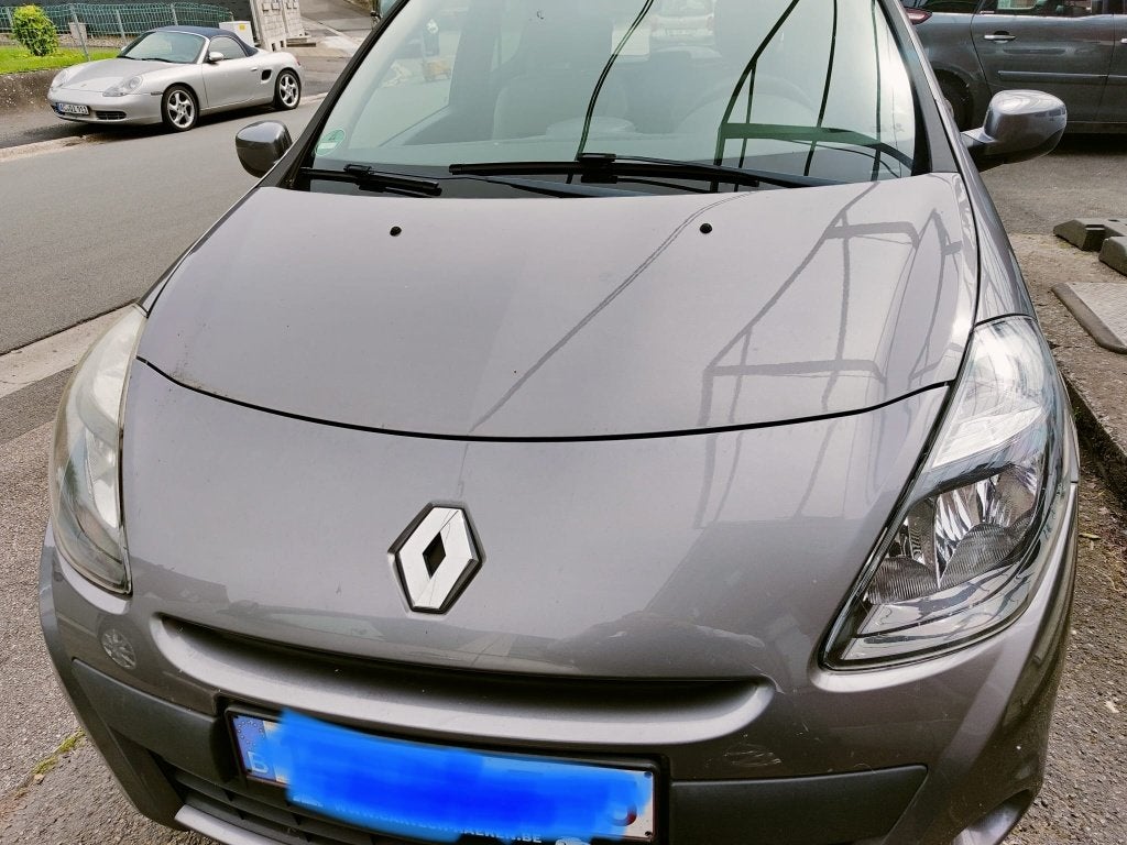 Renault Clio essence 2011, Autos, Euro 5, Achat, 99 g/km, 5 places