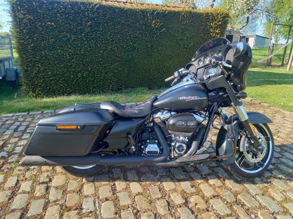 Harley Davidson Streetglide 2017, 2 cilinders, 1600 cc, Motorrijbewijs A, Gebruikt