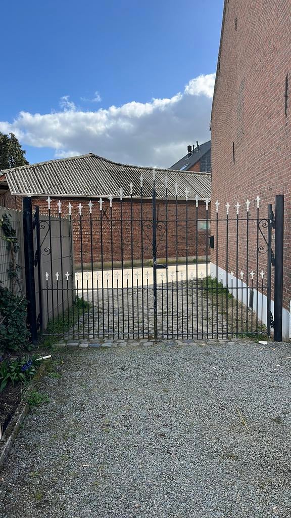 Ijzeren poort, Ophalen, Zo goed als nieuw