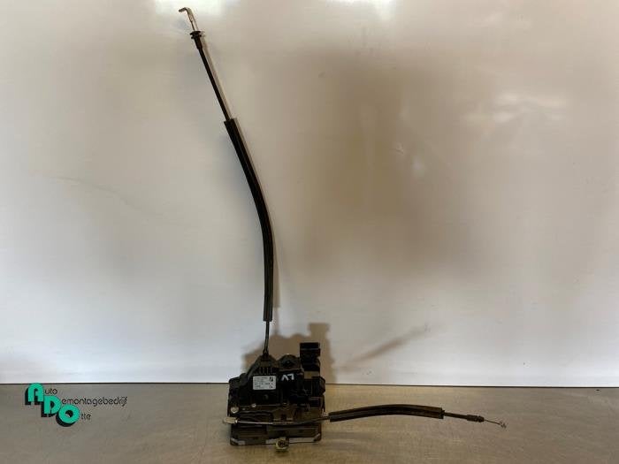 Serrure portière mécanique 2portes gauche d'un Peugeot Box, -, 3 mois de garantie, Utilisé, -