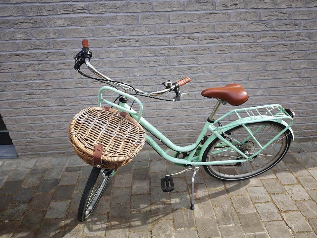 Meisjesfiets 26 inch met mandje, Fietsen en Brommers, Gebruikt, Velgrem, Versnellingen, Retro