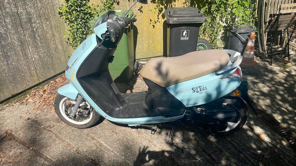 Vivacity sixties Peugeot, Fietsen en Brommers, Scooters | Overige merken, Ophalen, Gebruikt, Klasse B (45 km/u), Benzine