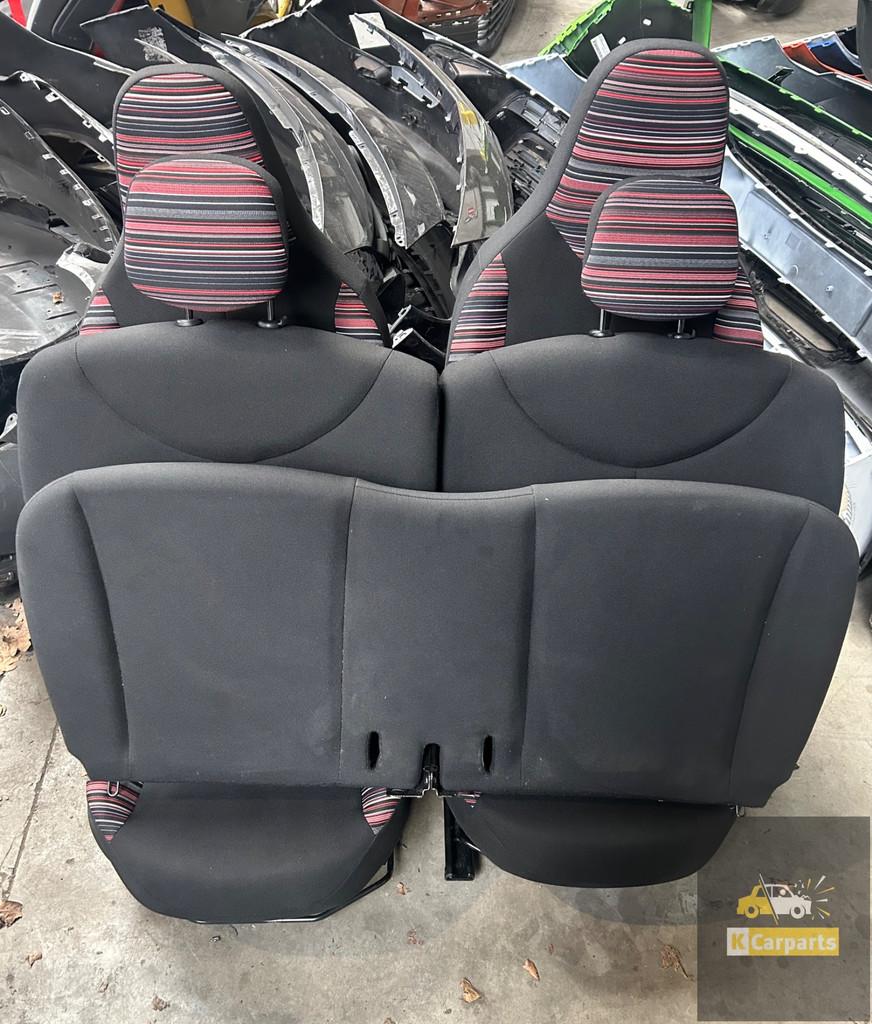 Stoelen set Citro n C1 compleet Interieur set Toyota AYGO, Info@fabrikant.eu, Citroën, Fabrikantstraat 1
1000 AA  Amsterdam, NL