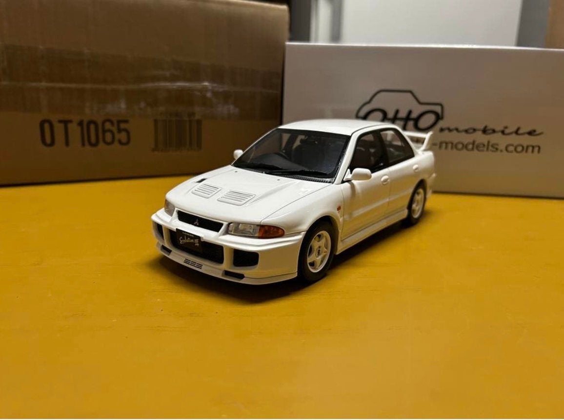 Mitsubishi lancer otto, Enlèvement, Comme neuf, OttOMobile