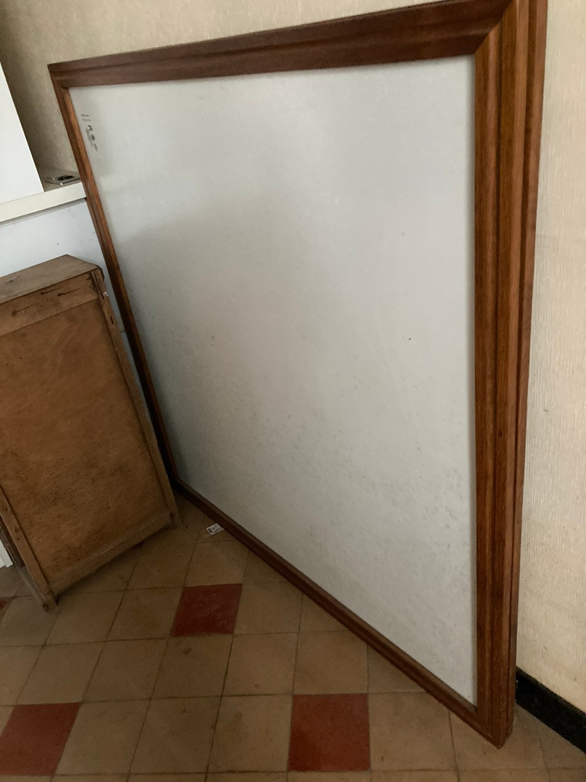 3 grote kaders met ontspiegelend glas, Ophalen, Gebruikt, Hout, Bruin