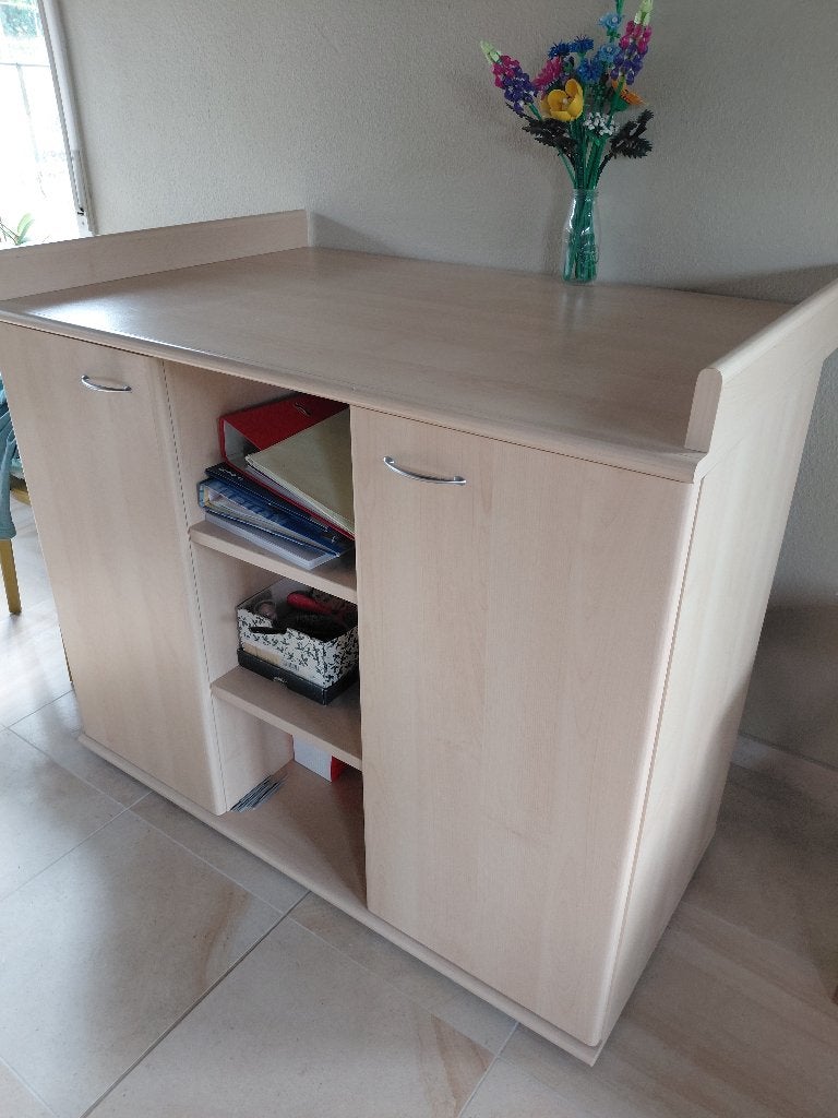Table à langer - commode, Enfants & Bébés, Utilisé, 100 cm ou plus, 70 cm ou plus, Bord surélevé