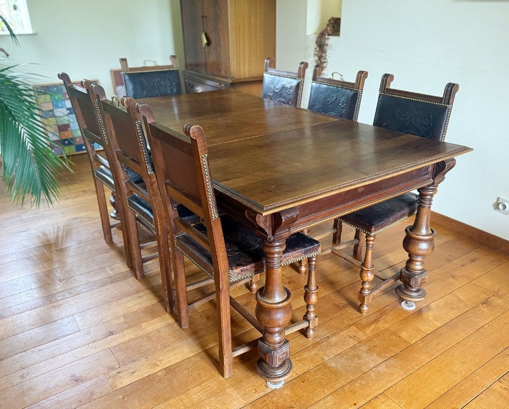 Table à manger de style néo-Renaissance avec 8 chaises, Maison & Meubles, 150 à 200 cm, Cinq personnes ou plus, 100 à 150 cm, Enlèvement