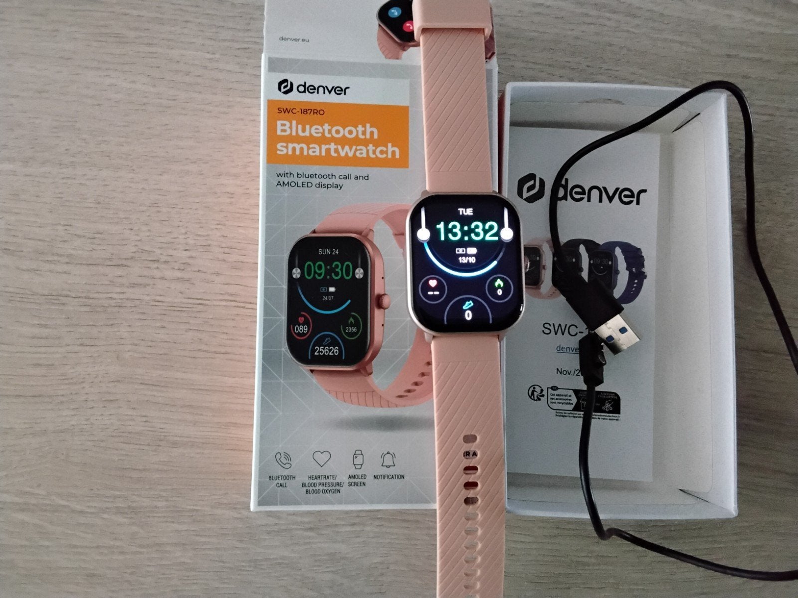 smartwatch rose met allerhande functies, Ophalen of Verzenden, Afstand, Zo goed als nieuw, Denver