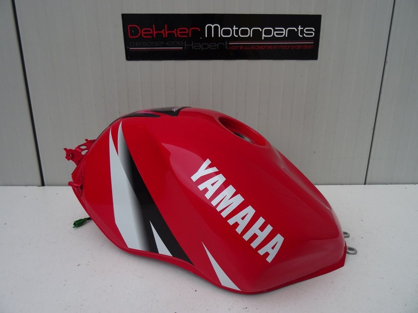 Benzine Tank / Fuel Tank Yamaha YZF R6 1999-2000-2001-2002, Motos, Enlèvement ou Envoi, -, -, -