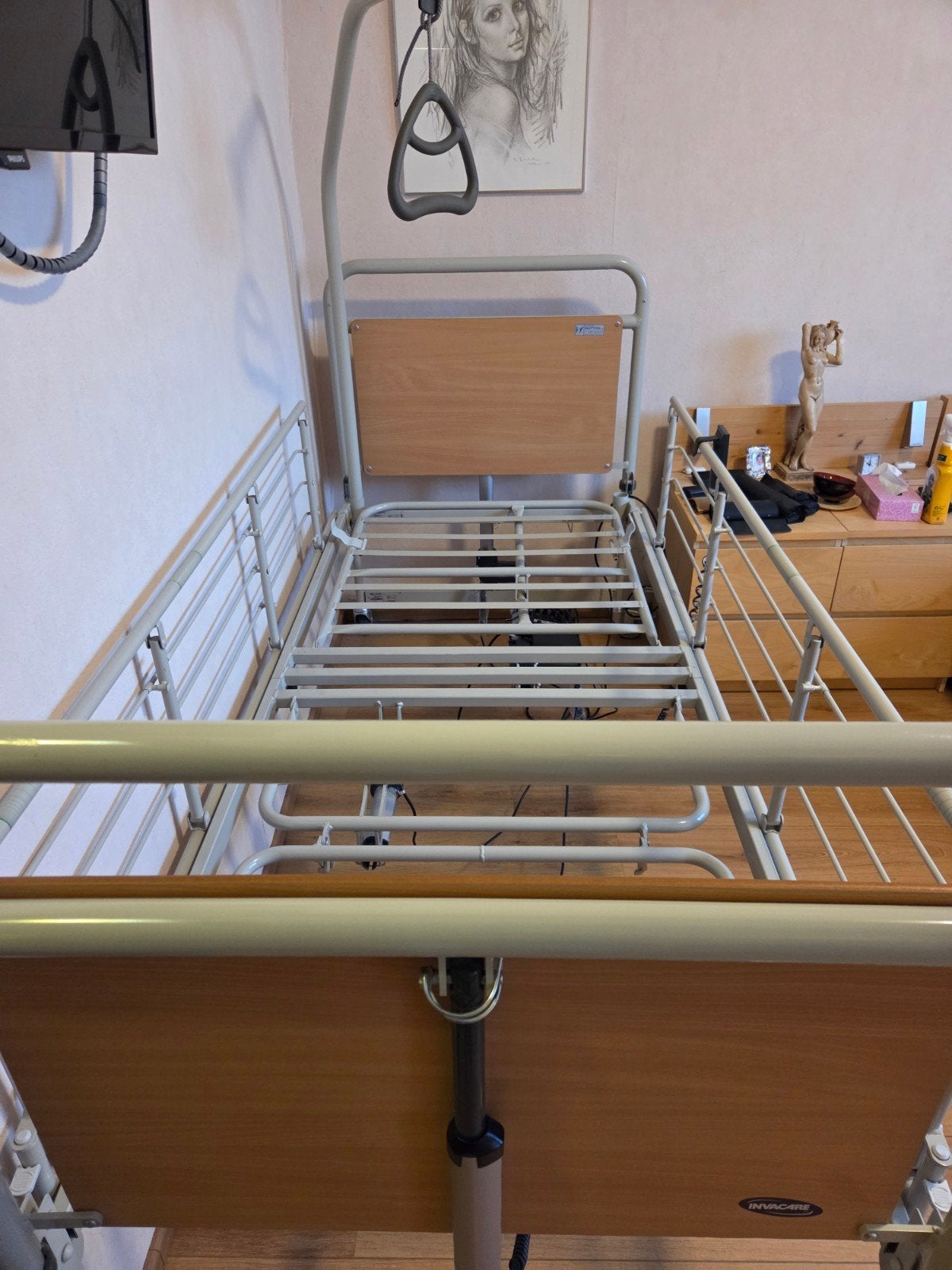 ziekenhuisbed van het merk Matton, Huis en Inrichting, Slaapkamer | Bedden, Ophalen, Gebruikt, 210 cm, 90 cm