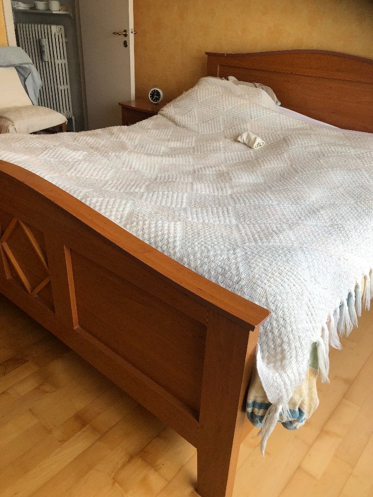 Slaapkamer , bed tweepersoons, kleerkast, commode, Huis en Inrichting, Slaapkamer | Complete slaapkamers, Ophalen of Verzenden
