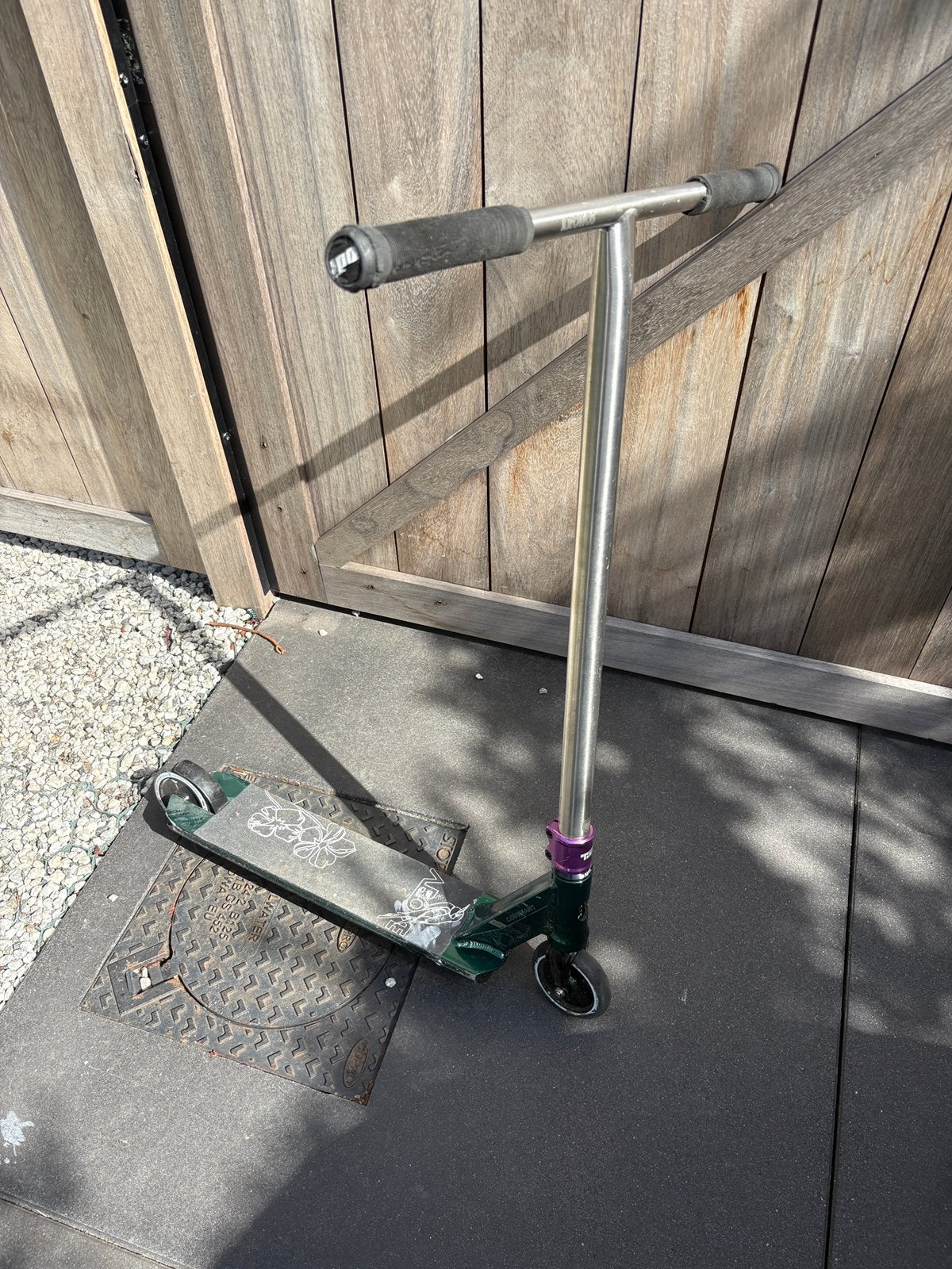Custom pro stuntstep ! Moet snel weg de zelfde dag vezonden!, Enlèvement ou Envoi, Comme neuf, Autres types