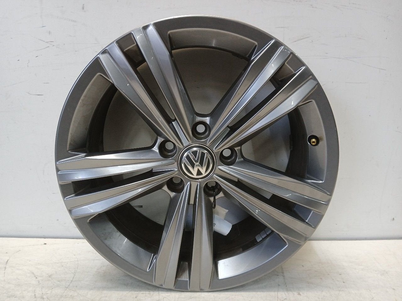 Velg Volkswagen Passat, Auto-onderdelen, Banden en Velgen, Onderdelen@venauto.nl, Van der Ven Autorecycling B.V., Gebruikt, Ettenseweg 76, 4706 PB Roosendaal, The Netherlands