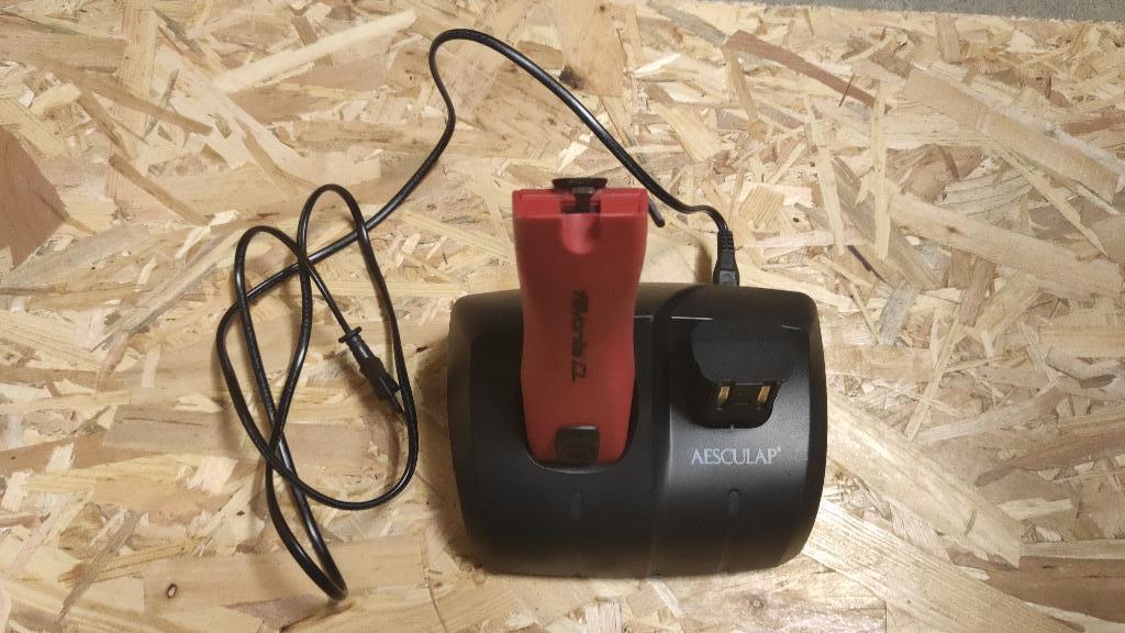 Aesculap favorita CL scheermachine, Ophalen of Verzenden, Zo goed als nieuw