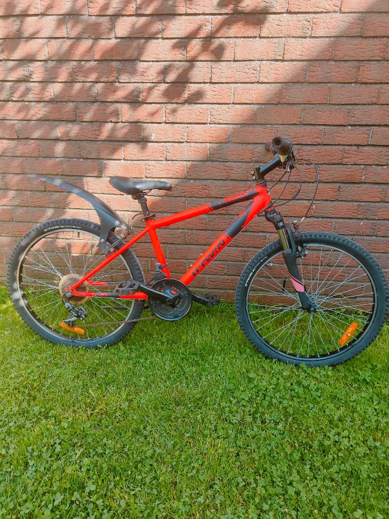 Fiets jongensfiets, Fietsen en Brommers, Ophalen, Zo goed als nieuw, 24 inch