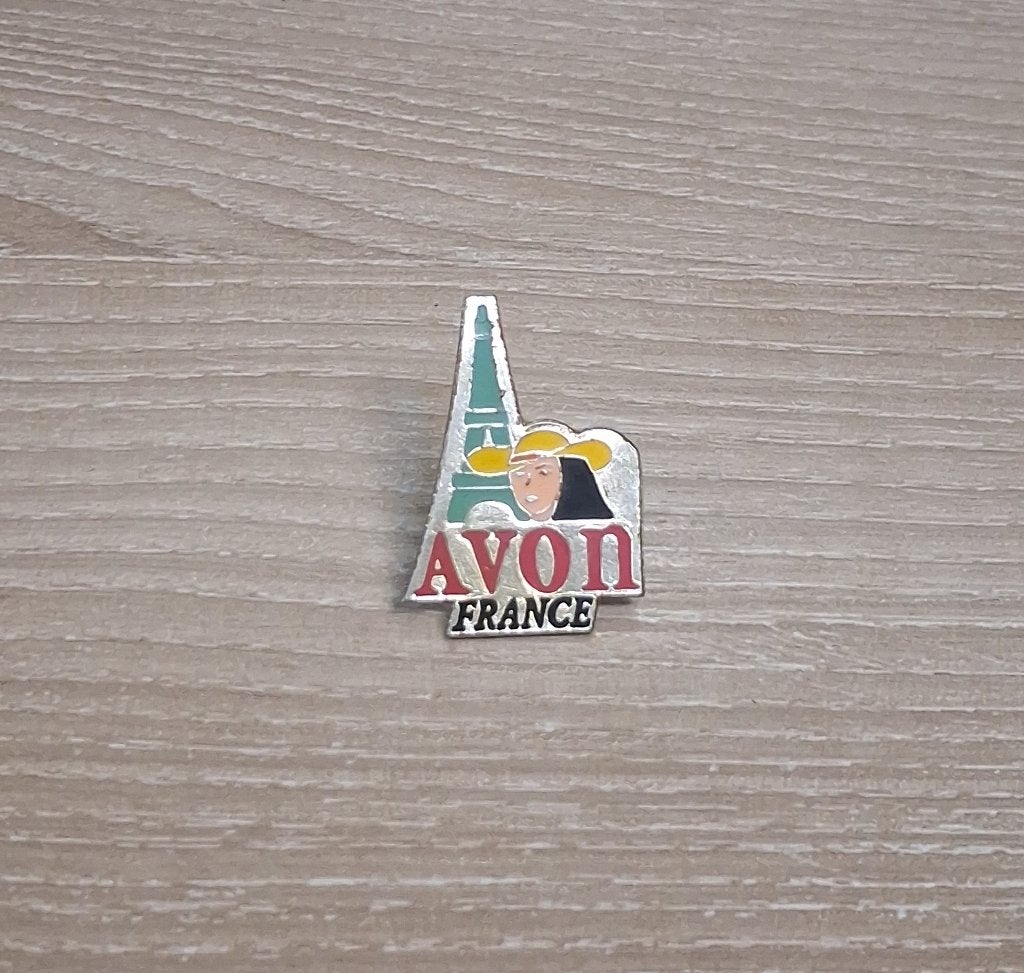 PIN - AVON - FRANCE - FRANKRIJK - EIFFELTOREN - TOUR EIFFEL, Verzenden, Gebruikt, Overige onderwerpen, Speldje of Pin