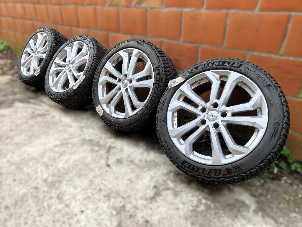 Winterset 225/45/18 - 5x112, Auto-onderdelen, Banden en Velgen, Ophalen, 18 inch, Gebruikt, Banden en Velgen