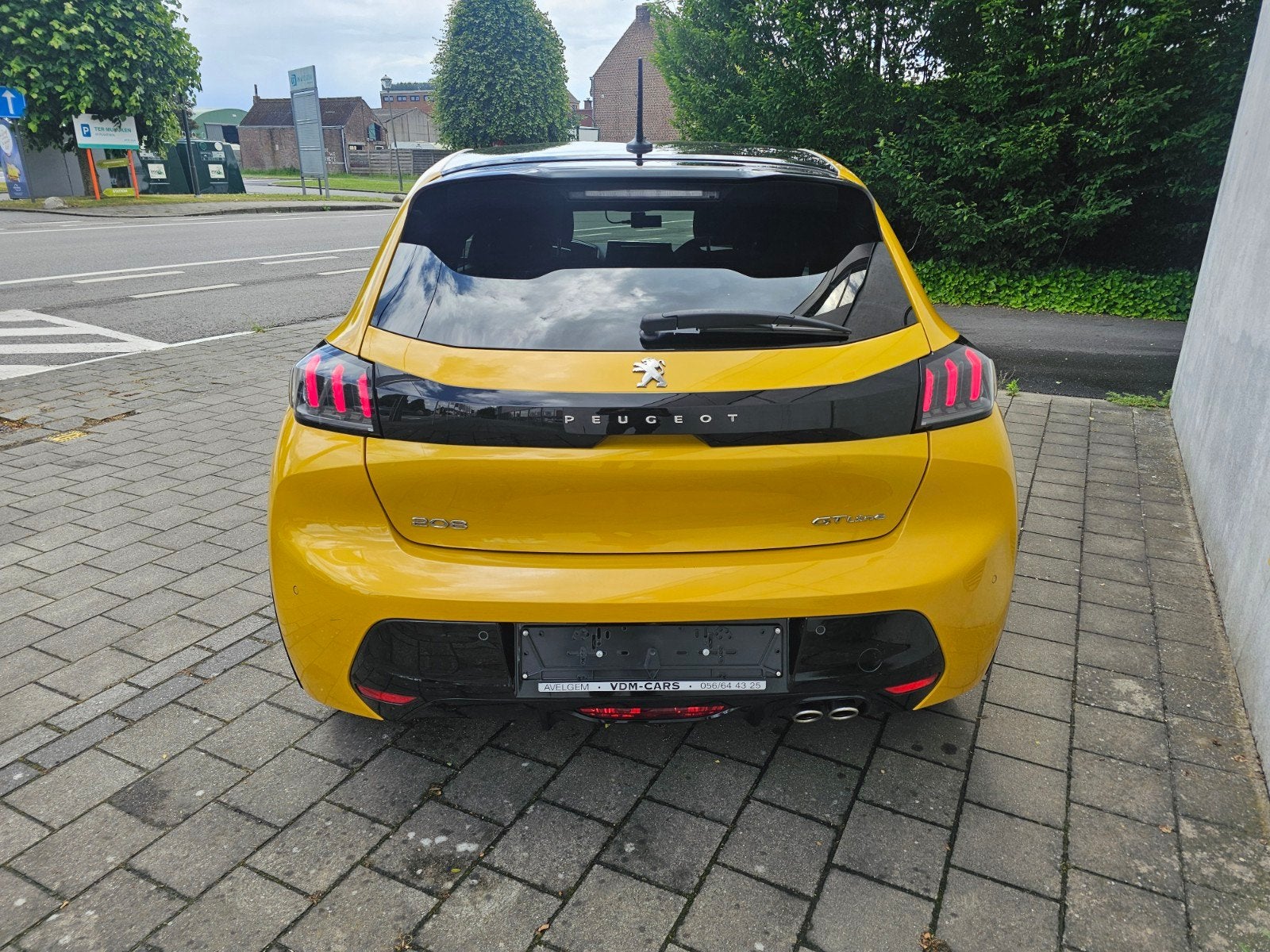 Peugeot 208 GT-line Automaat Benzine 130pk, https://public.car-pass.be/vhr/fb2787a8-3c8b-4814-a27d-fa04d5bfa97b, 1199 cc, 5 zetels