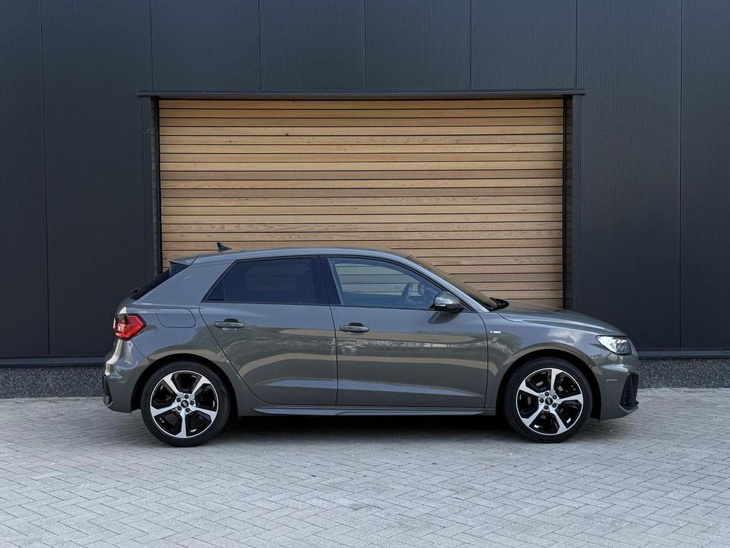 Audi A1 Sportback 35 TFSI Pro S-Line LED|STOELVERAWARMING|AU, Automaat, Zwart, Bedrijf, Berline