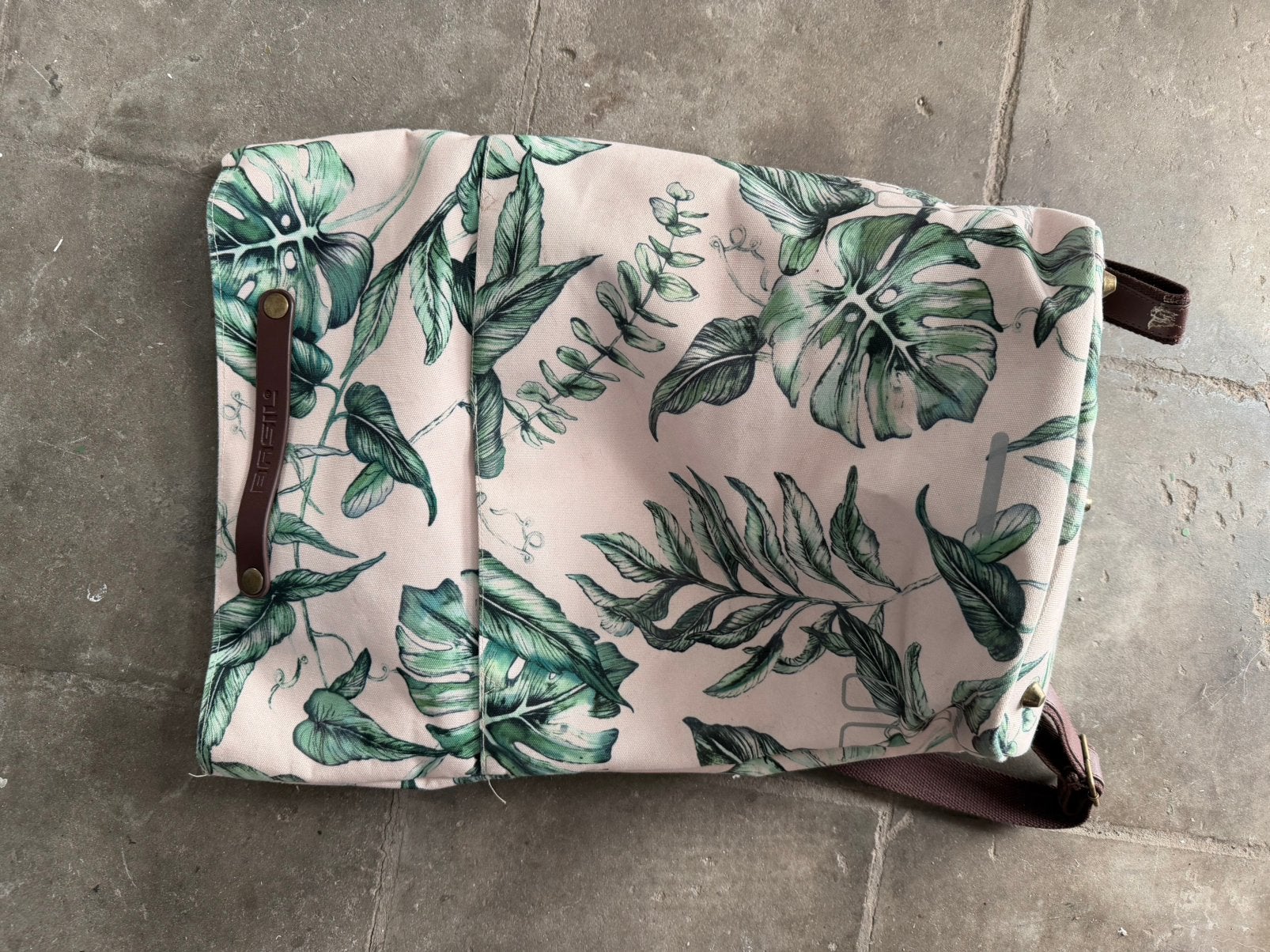 Fietstas, Bijoux, Sacs & Beauté, Trousses de toilette, Enlèvement, Utilisé, Beige, Femme