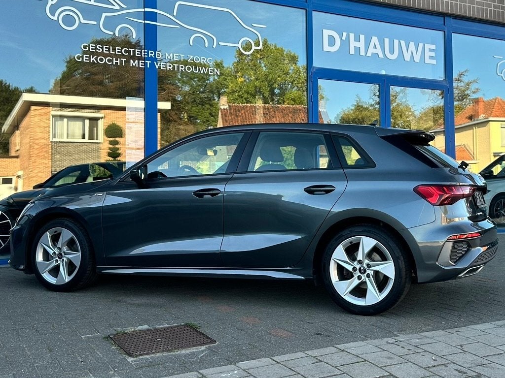 Audi A3 Sportback 35 TFSI S Line, Autos, Argent ou Gris, Achat, Entreprise, Entretenue par le concessionnaire