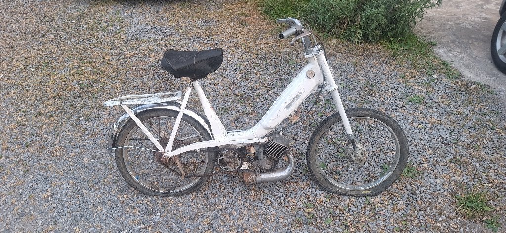 motobecane cady (avec papier ), Vélos & Vélomoteurs, Enlèvement, Autres marques