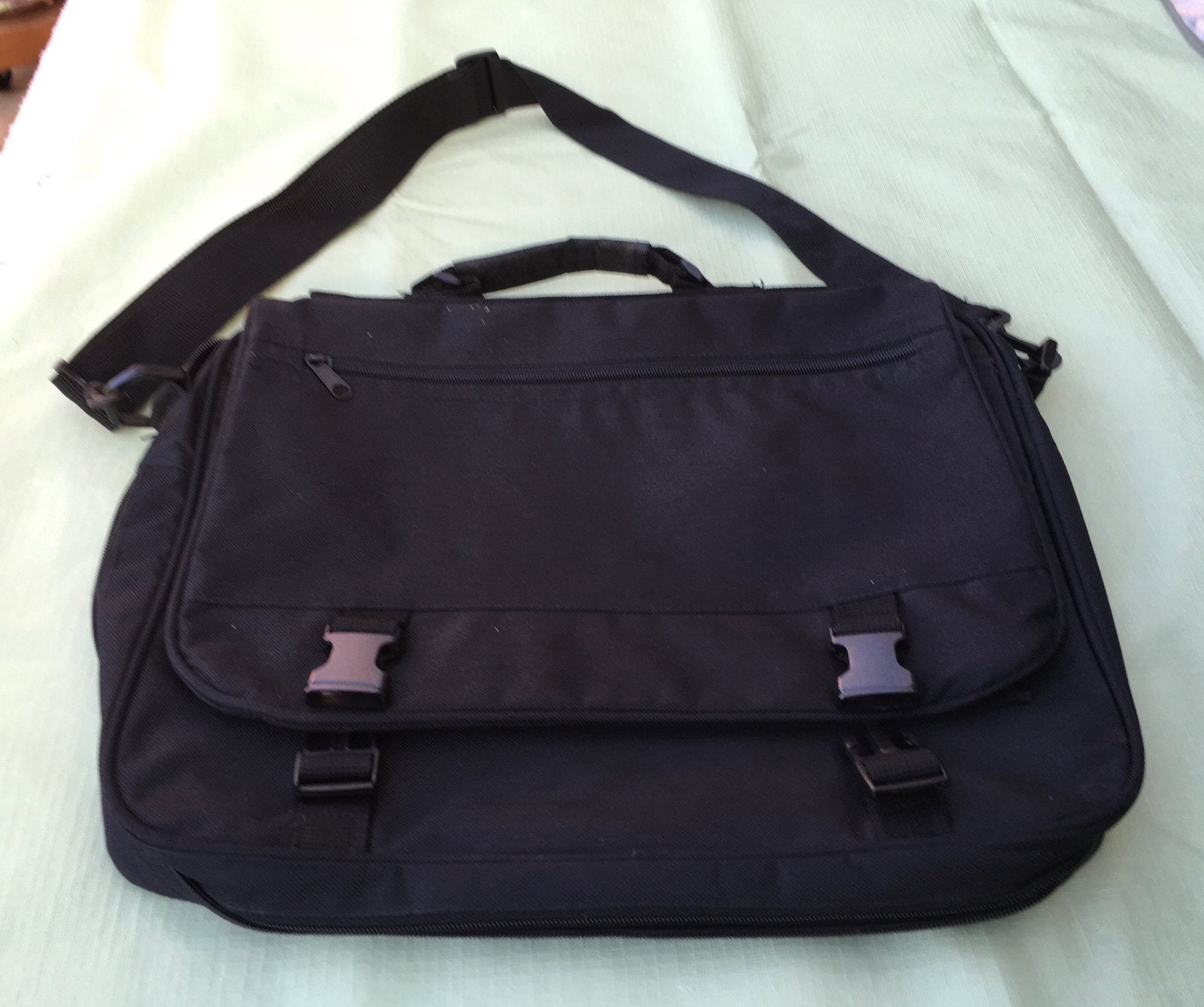 sac pour laptop, Enlèvement, Comme neuf