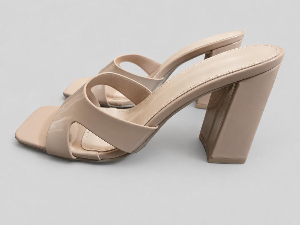 Muiltjes beige, ANDERE, Beige, Nieuw, Sandalen of Muiltjes