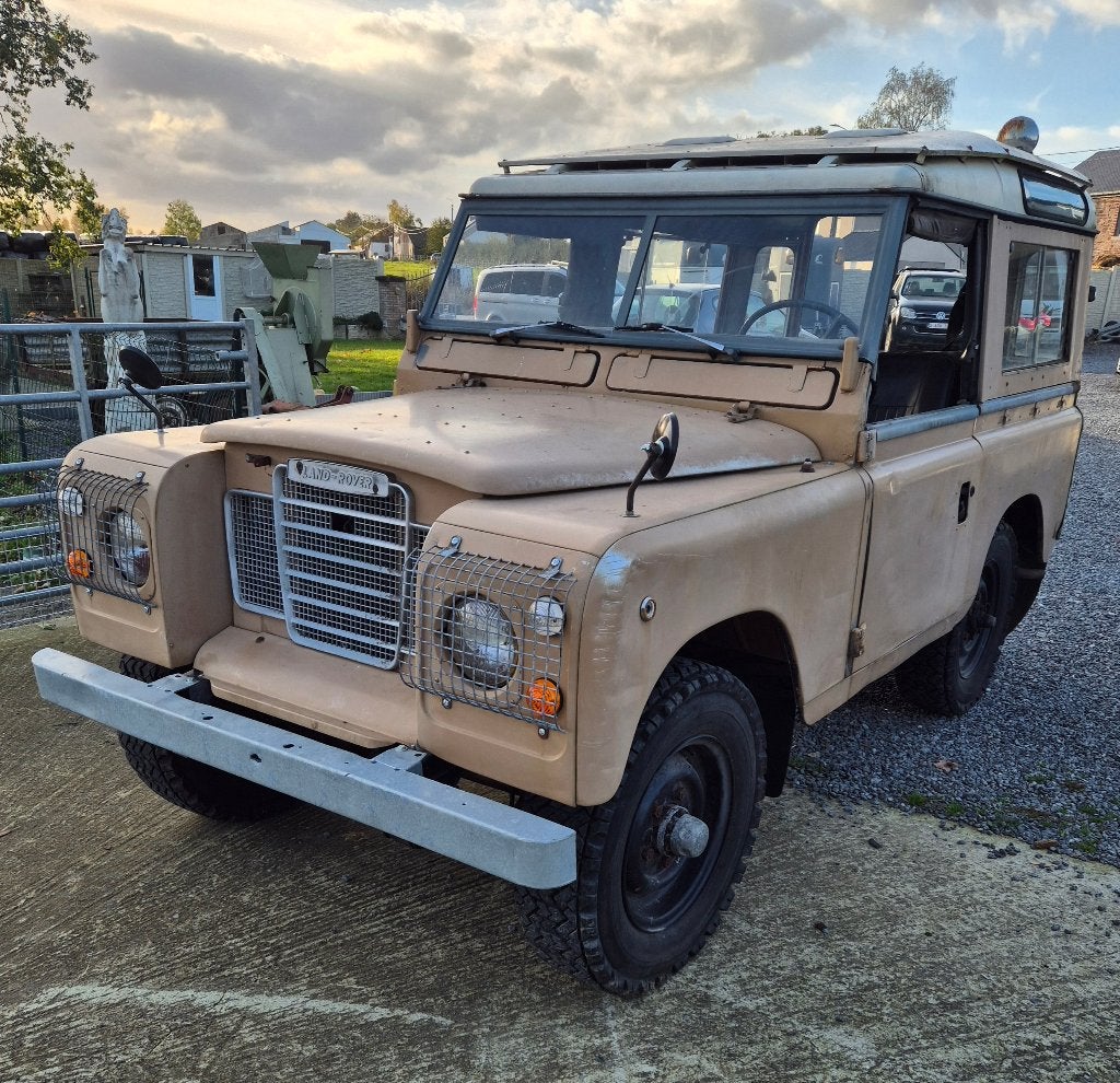 Land rover, Autos, Entreprise, Diesel, https://public.car-pass.be/vhr/b61d7c47-6df5-44d7-bcd8-f87915b973e7, Achat