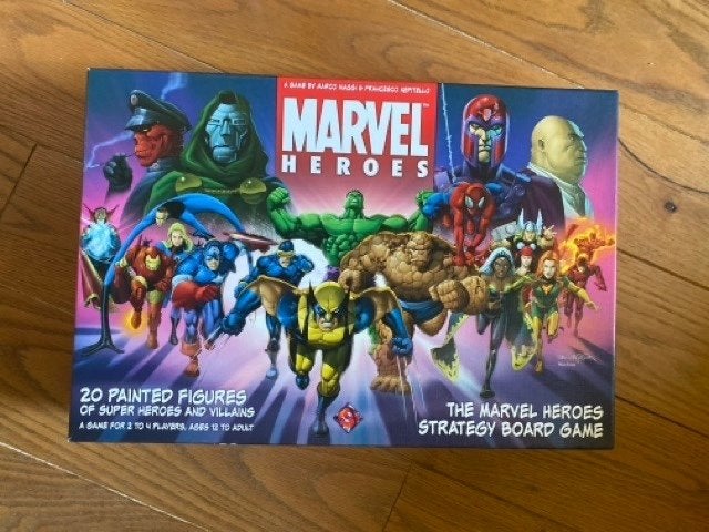 MARVEL HEROES-  super jeu de stratégie état neuf, Envoi