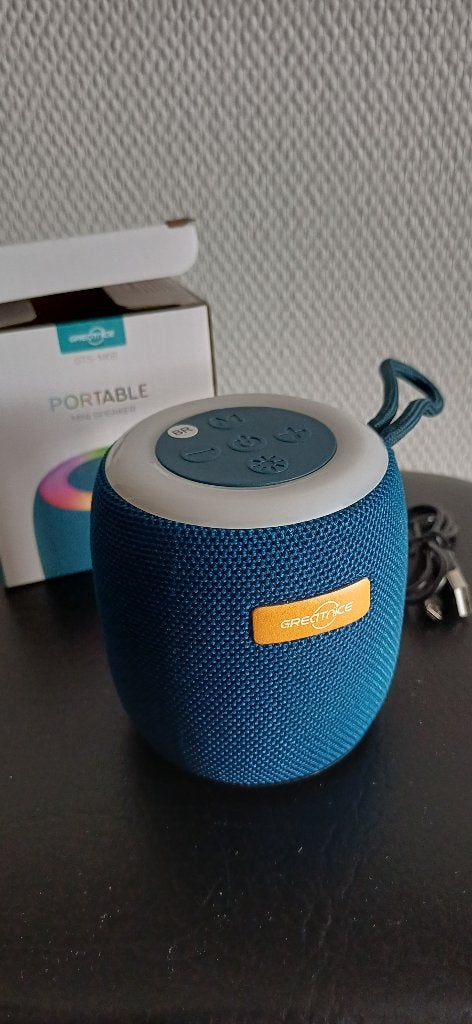 NIEUWE Bluetooth speaker, TV, Hi-fi & Vidéo, Enceintes, Neuf, Enceinte portable, Bluetooth, Câbles inclus, Connexion USB, Enlèvement