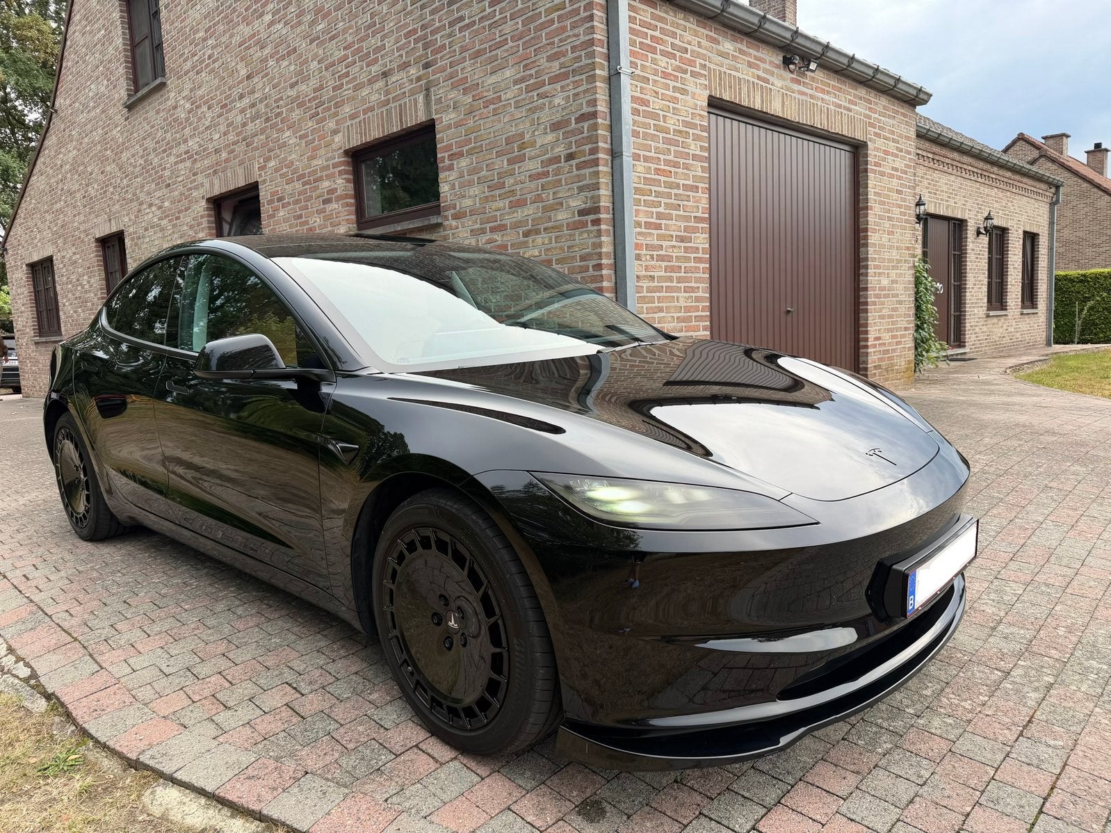 Tesla Model 3 2026 – 208 kW – Slechts 15.000 km –Full Option, Auto's, Tesla, Automaat, Zwart, Leder, Vierwielaandrijving
