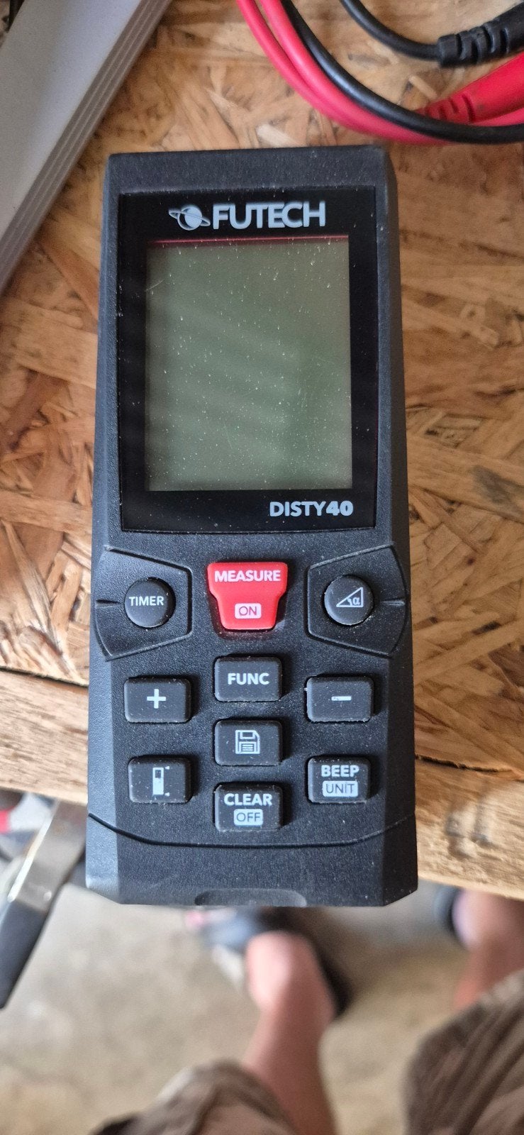 futech afstandsmeter digitaal, Ophalen