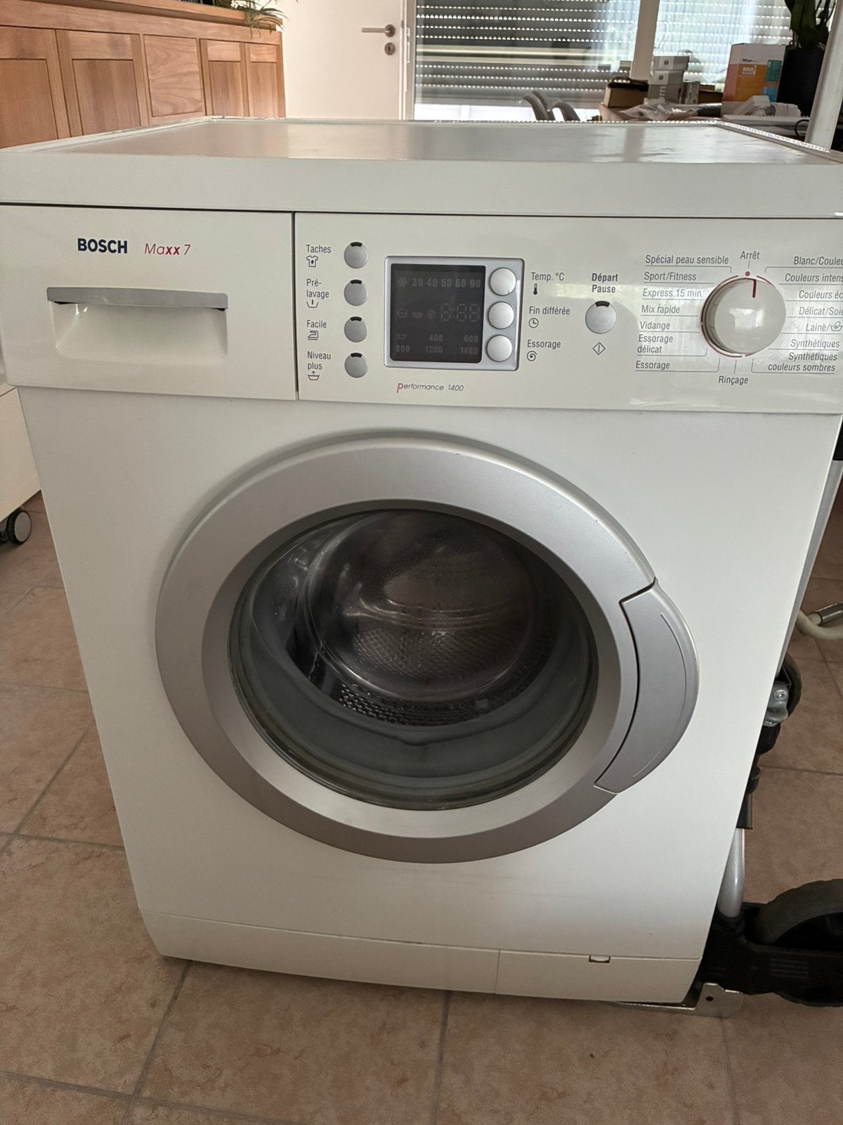 Wasmachine Bosch Maxx7 type:WAE28460FF/05, 1200 à 1600 tours, 6 à 8 kg, Programme lavage à la main, Chargeur frontal