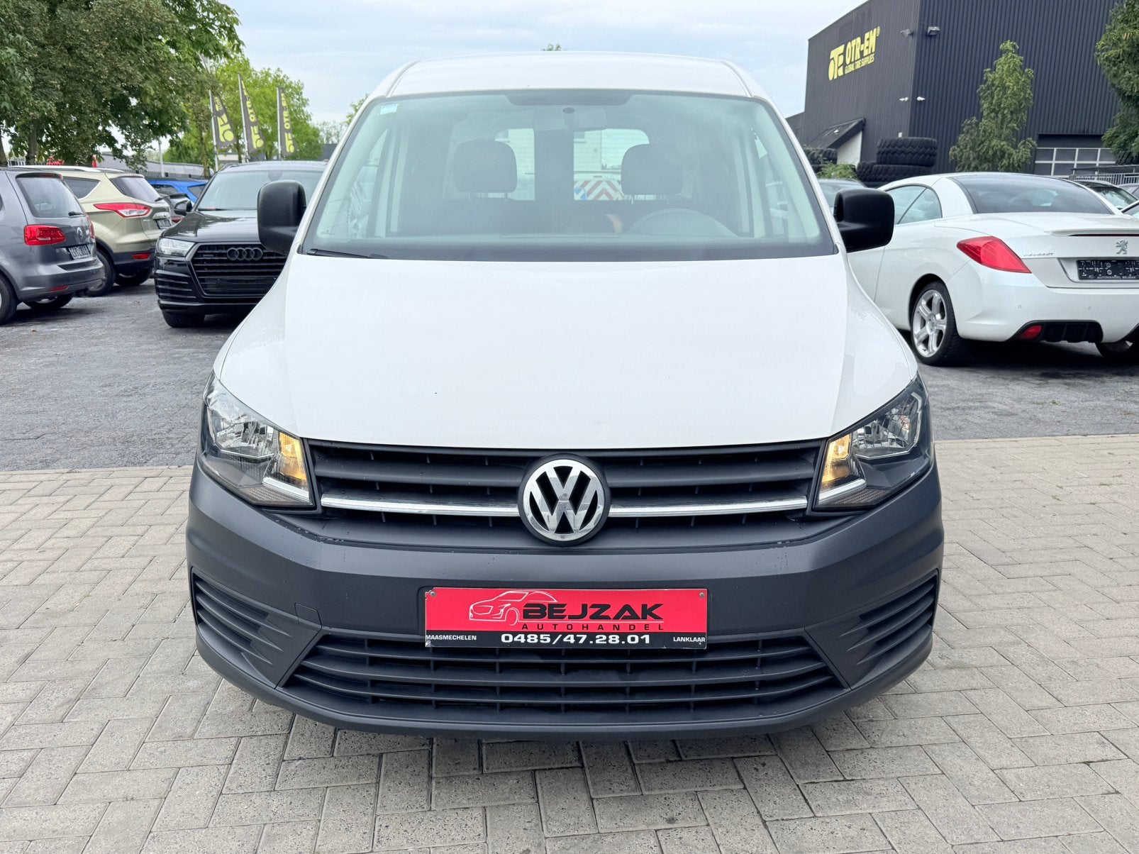 Volkswagen Caddy Maxi 2.0TDi DSG lichtevracht, Autos, Achat, Euro 6, Entreprise, https://public.car-pass.be/vhr/c90c32e9-dcc5-4609-bda5-da54ed0f6e15
