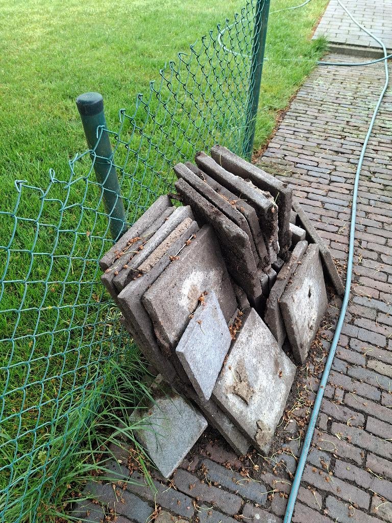 42 Beton tegels 30cm X 30cm 3 cm dik, Ophalen, Gebruikt, Beton, Terrastegels
