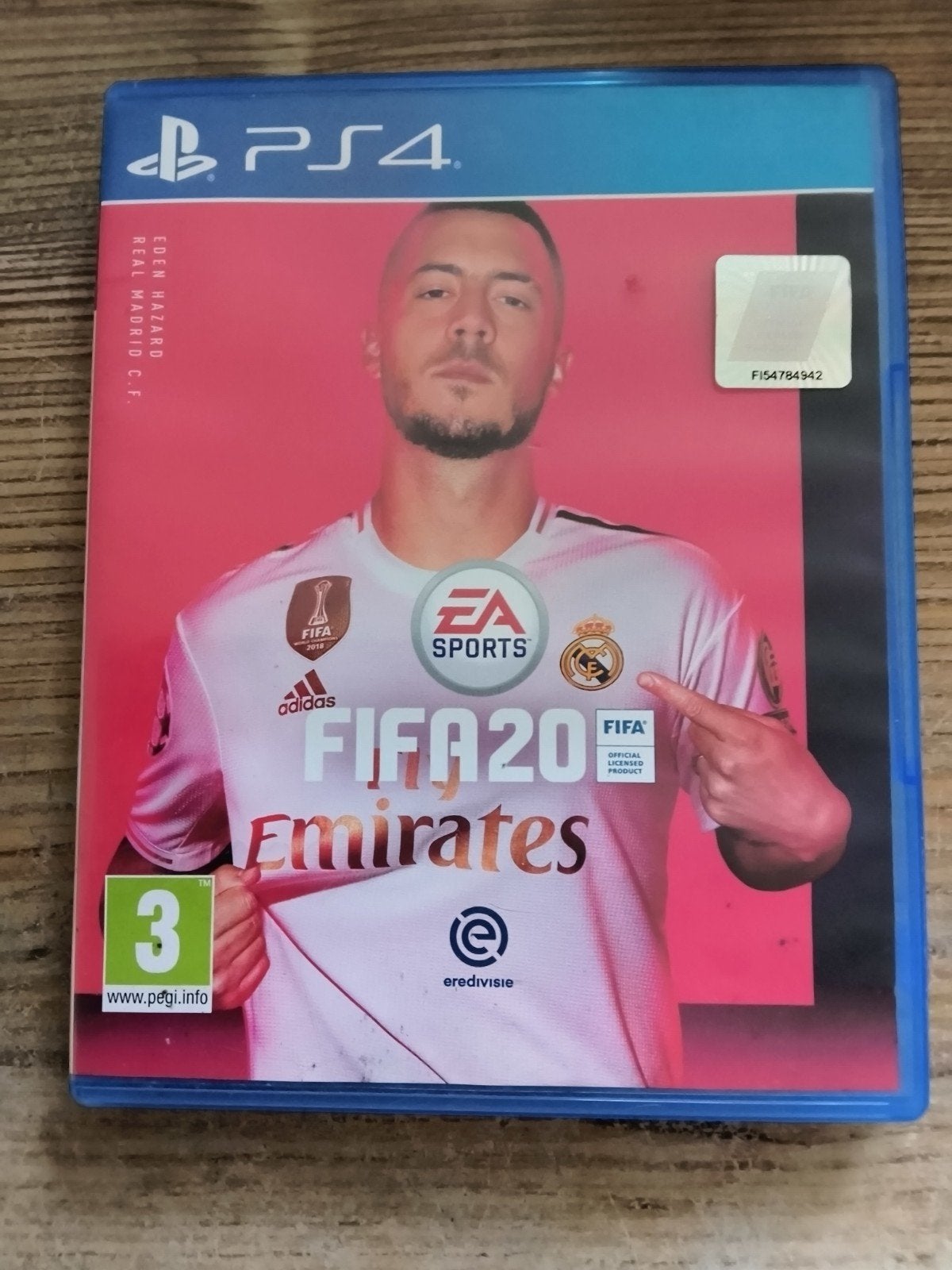 FIFA 20 - PlayStation 4, Online, 2 spelers, Ophalen of Verzenden, Zo goed als nieuw