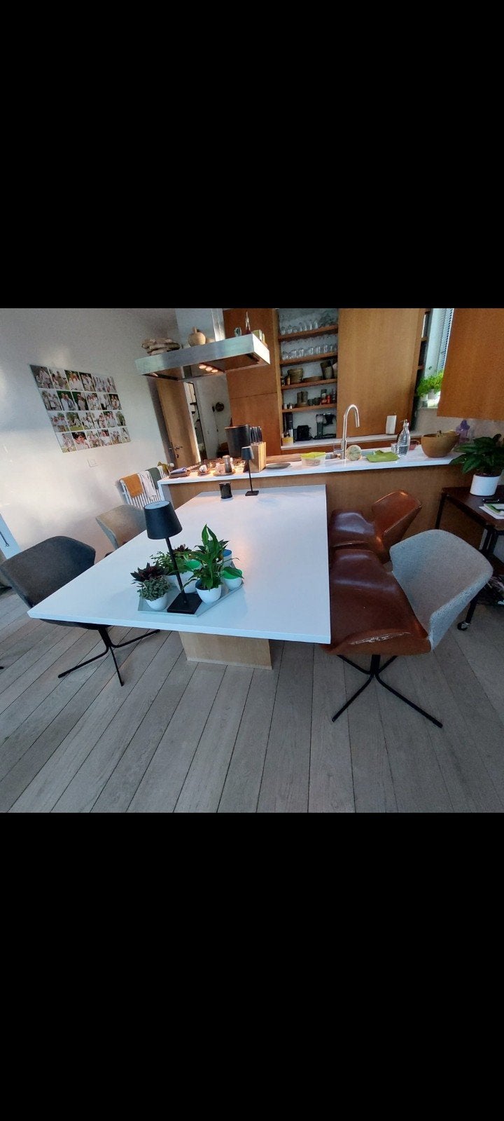 6 stoelen merk Zuiver model nikki, Huis en Inrichting, Tafels | Eettafels, Ophalen