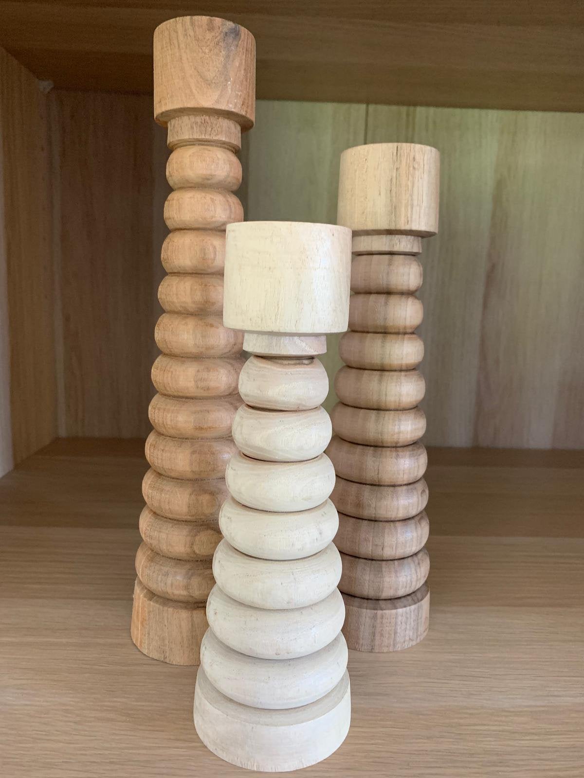 Bougeoirs totems, Enlèvement ou Envoi, Comme neuf