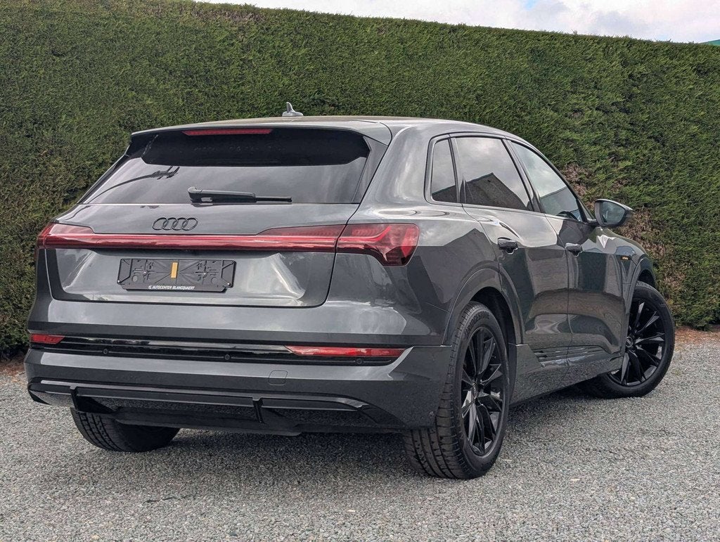 Audi Q8 e-tron (Q8)e-tron 2x s-line- ambiance - B&O, Auto's, Automaat, 230 kW, Gebruikt, Zwart