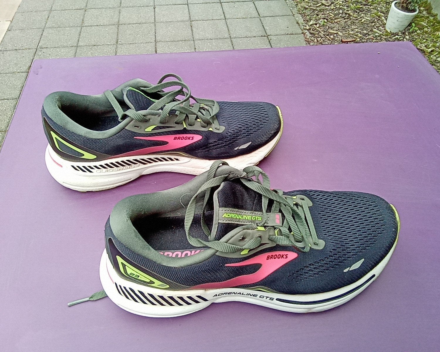 Brooks loopschoenen heren M42, Overige merken, Hardloopschoenen, Ophalen of Verzenden, Zo goed als nieuw