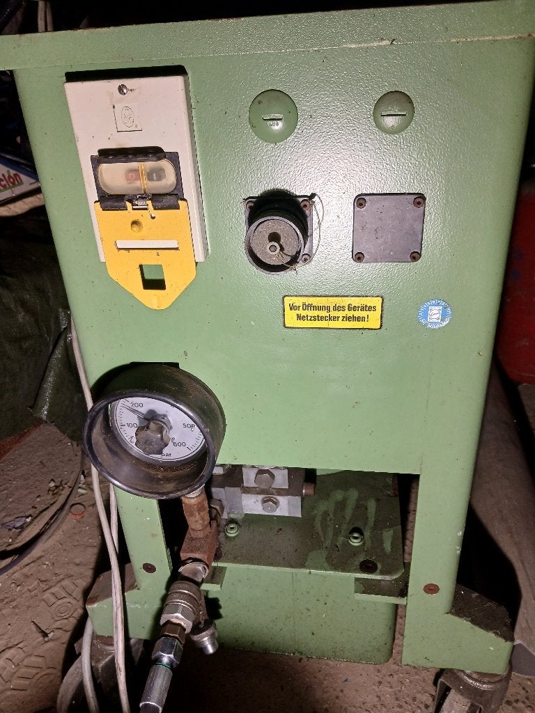Formateur de force Eckold HA500, Enlèvement