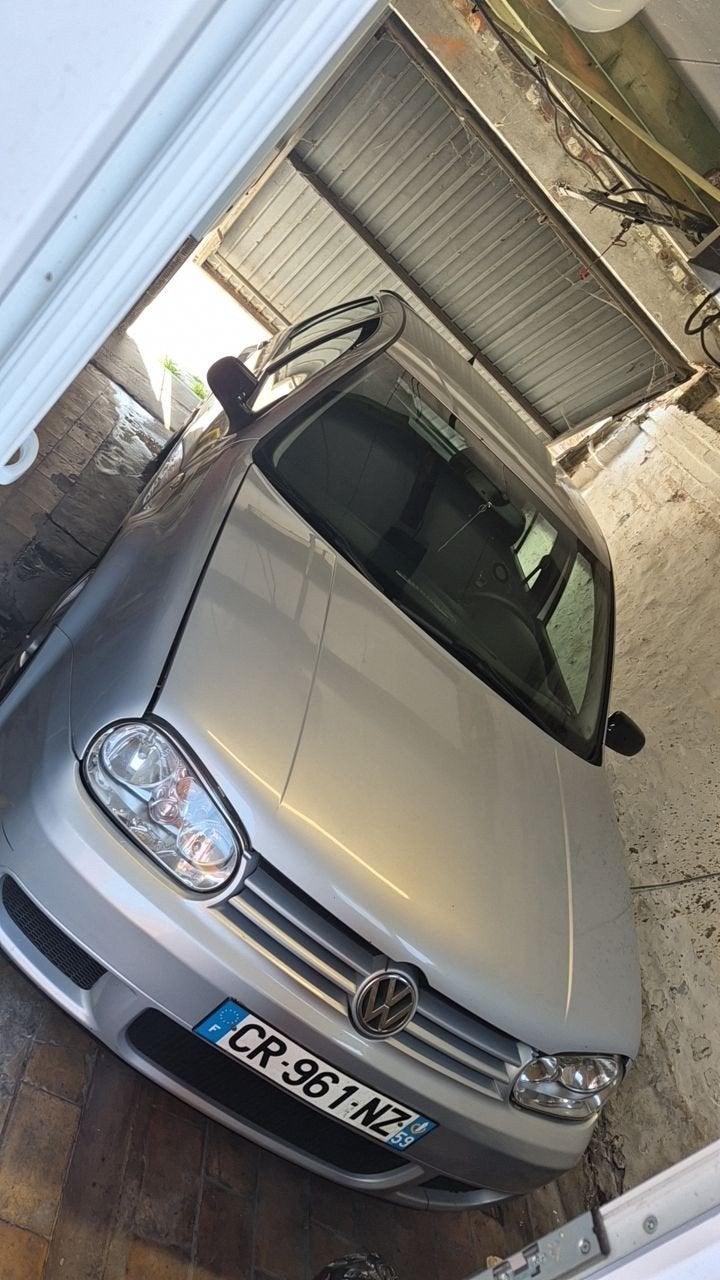 Golf 4, Enlèvement