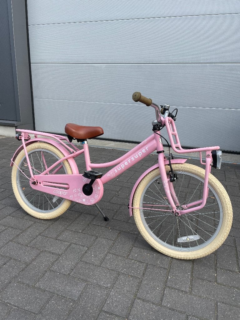 Super super kinderfiets  20 inch, Fietsen en Brommers, Ophalen, 16 tot 20 inch, Velgrem, Zo goed als nieuw