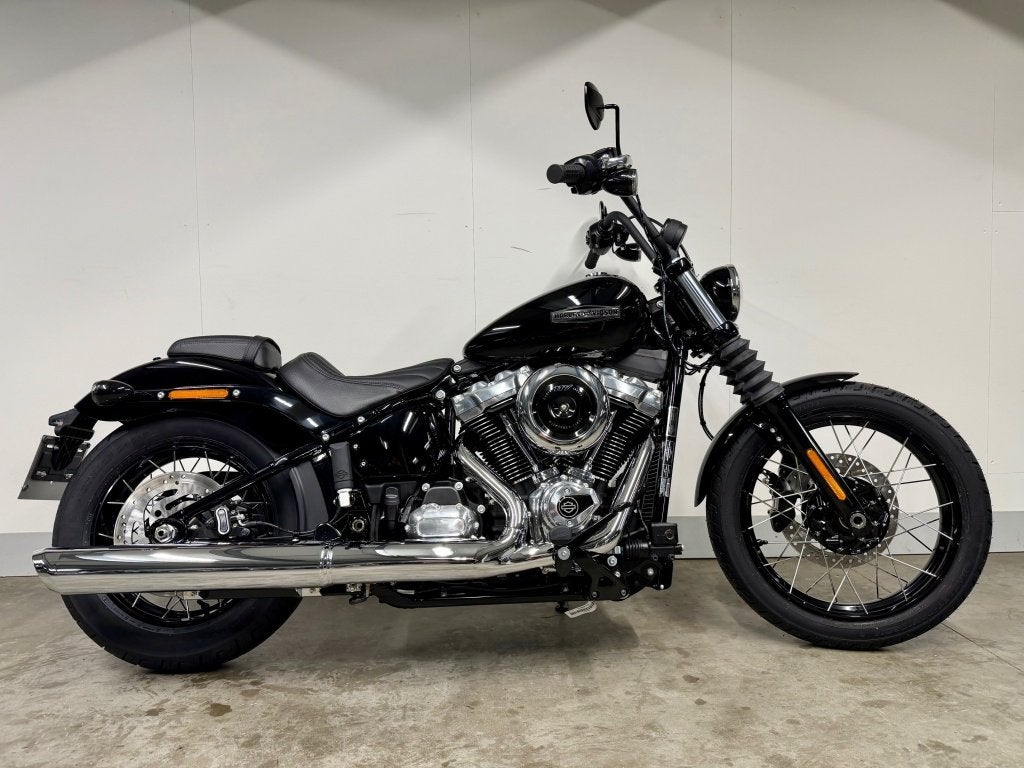 Harley-Davidson SOFTAIL FXBB STREET BOB, Harley-Davidson, Plus de 35 kW, 1923 cm³, Customerservices@harley‑davidson.com