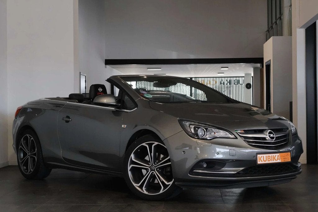 Opel Cascada Cascada 1.6 Turbo CruiseC CarPlay LEDER Garanti, Automaat, 4 zetels, 1733 kg, Gebruikt