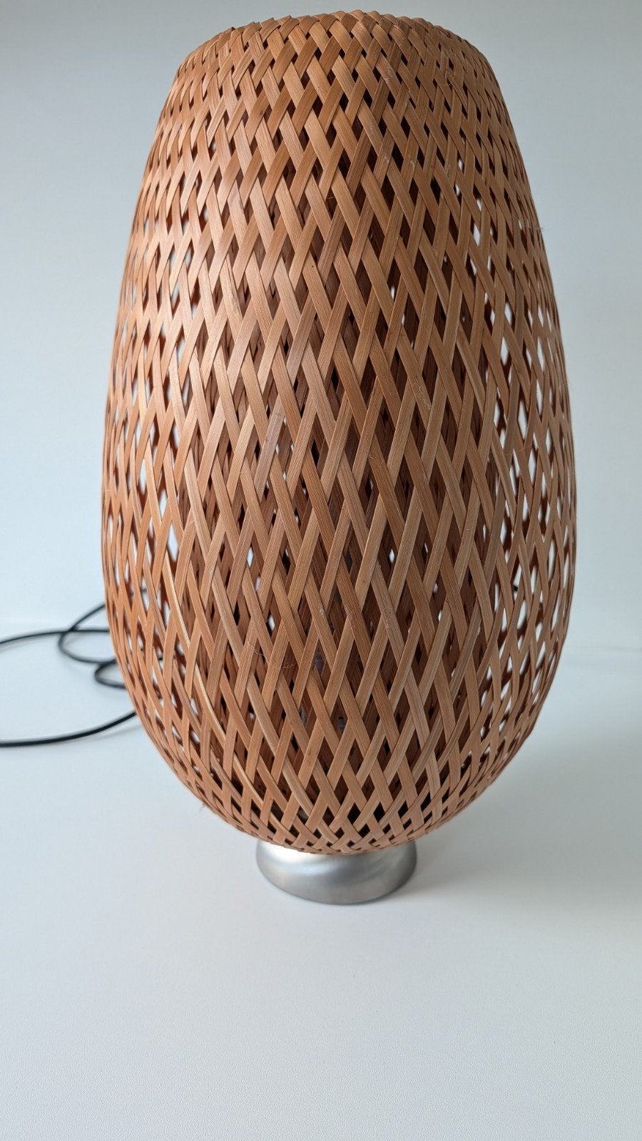 IKEA Böja tafellamp – geweven bamboe & metaal, Huis en Inrichting, Ophalen, Scandinavisch, E27 (groot), Hout