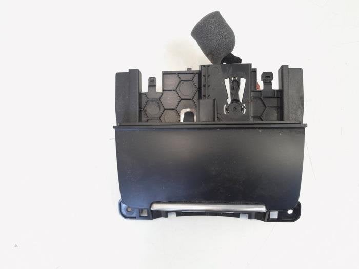 Asbak voor van een Audi A4, Gebruikt, -, -, -