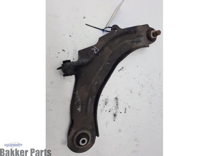 Draagarm onder rechts-voor van een Renault Captur, Gebruikt, -, Renault, -